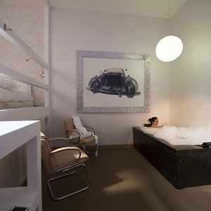 Camera con letto king size